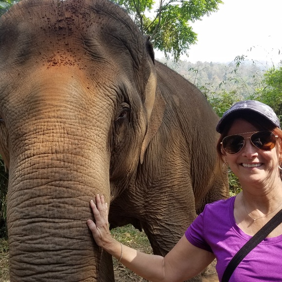 Meet your Posher - Picture 1 of 1